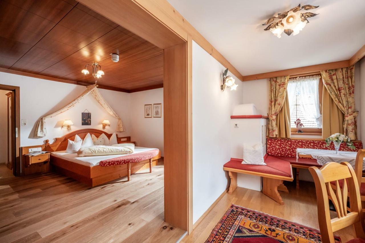 Hotel Viktoria & Landhaus Joggl Mayrhofen Dış mekan fotoğraf